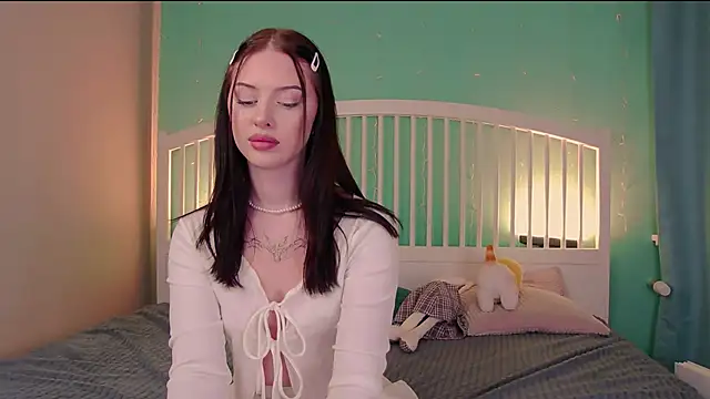 Snapshot of StellaryShy chatting on December 10, 2024, 2:06 pm StellaryShy online show from December 10, 2024, 2:06 pm