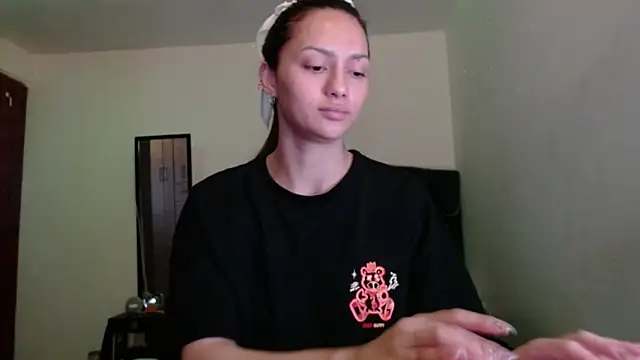 holy juli online show from July 1, 2026, 4:03 am