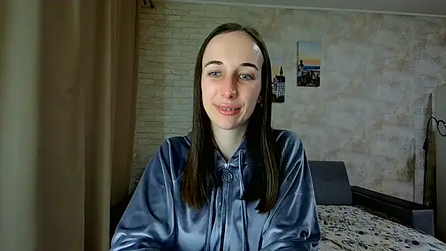 Anika bloom online show from April 24, 2026, 7:05 pm