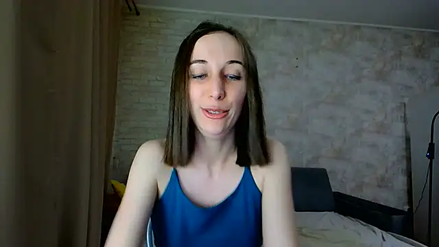 Snapshot of Anika_bloom chatting on July 22, 2026, 10:23 pm Anika bloom online show from July 22, 2026, 10:23 pm
