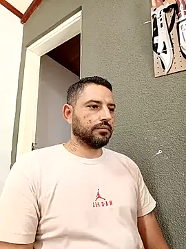 Snapshot of P4uzud4O chatting on March 20, 2026, 2:22 pm P4uzud4O online show from March 20, 2026, 2:22 pm