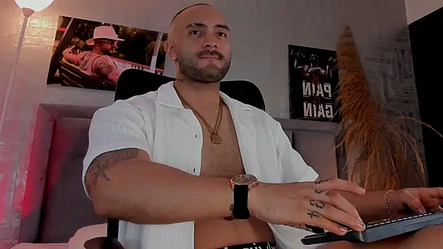 JeanColleman online show from September 24, 2025, 3:43 am