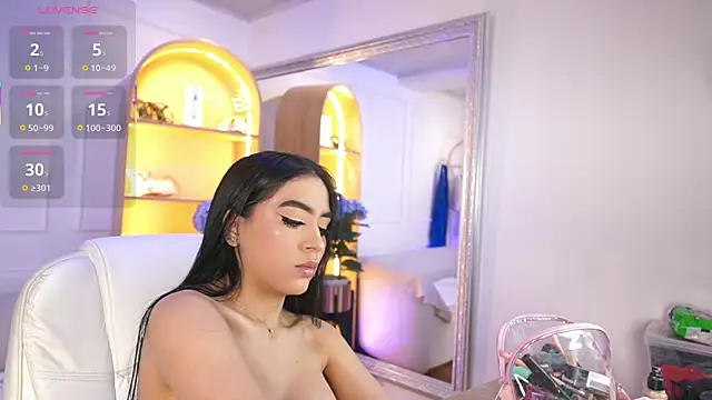 Snapshot of elasummer chatting on October 8, 2025, 12:25 pm elasummer online show from October 8, 2025, 12:25 pm