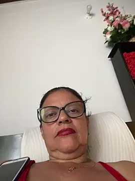 Sharongirl07 online show from April 30, 2026, 8:57 pm