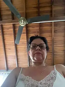 Snapshot of Sharongirl07 chatting on July 31, 2026, 12:15 pm Sharongirl07 online show from July 31, 2026, 12:15 pm
