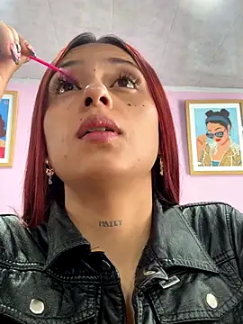 Monttserratt online show from December 3, 2025, 7:01 pm