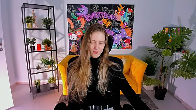 Snapshot of Sharon_Evansi chatting on February 16, 2025, 6:54 pm Sharon Evansi online show from February 16, 2025, 6:54 pm