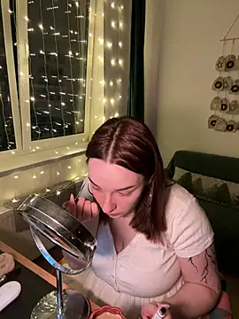 Snapshot of CookyDaisy chatting on January 18, 2025, 12:57 am CookyDaisy online show from January 18, 2025, 12:57 am