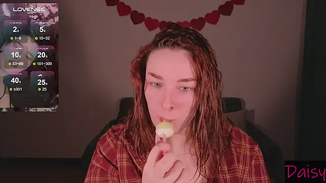 Snapshot of CookyDaisy chatting on February 9, 2025, 1:11 am CookyDaisy online show from February 9, 2025, 1:11 am