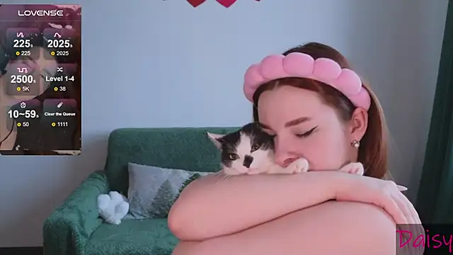 Snapshot of CookyDaisy chatting on February 9, 2025, 7:16 am CookyDaisy online show from February 9, 2025, 7:16 am