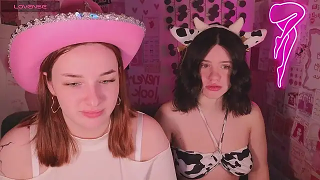 Snapshot of CookyDaisy chatting on March 15, 2025, 9:27 pm CookyDaisy online show from March 15, 2025, 9:27 pm