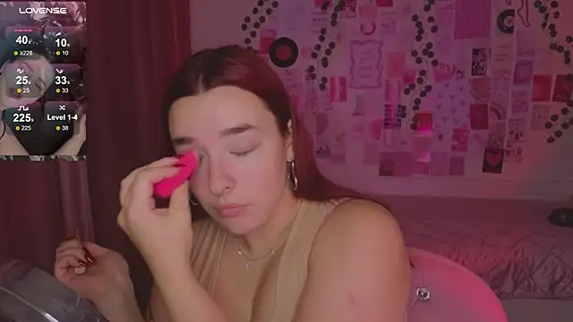 Snapshot of CookyDaisy chatting on October 11, 2025, 6:39 pm CookyDaisy online show from October 11, 2025, 6:39 pm