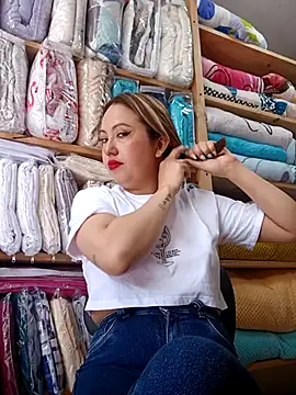 VIOLETA-25  online show from September 19, 2025, 3:34 pm