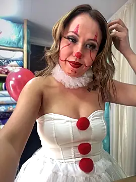 VIOLETA-25  online show from October 31, 2025, 4:30 pm