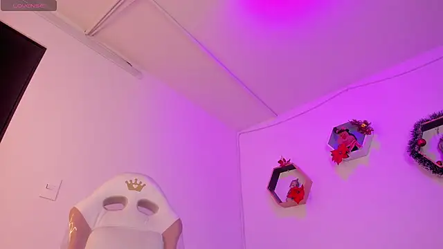 Snapshot of Meelanny_ds chatting on December 8, 2024, 8:30 am Meelanny ds online show from December 8, 2024, 8:30 am