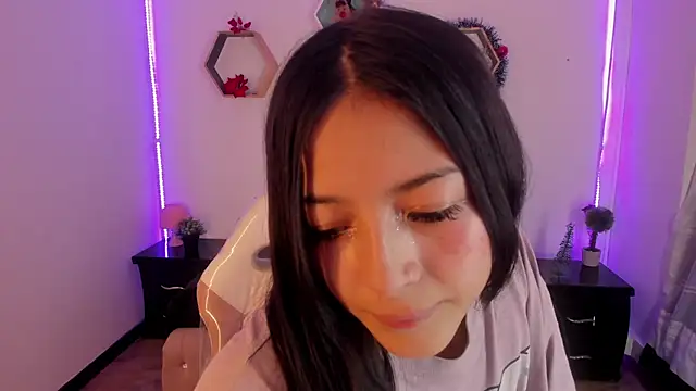 Snapshot of Meelanny_ds chatting on December 23, 2024, 8:44 am Meelanny ds online show from December 23, 2024, 8:44 am