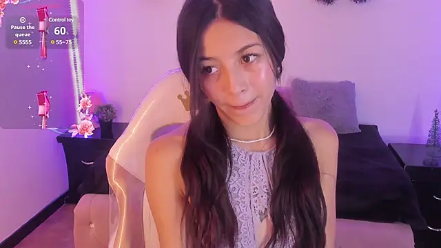 Snapshot of Meelanny_ds chatting on December 28, 2024, 8:26 am Meelanny ds online show from December 28, 2024, 8:26 am