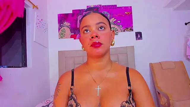 Snapshot of Miranda-brow chatting on February 14, 2025, 1:34 am Miranda-brow online show from February 14, 2025, 1:34 am