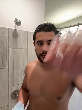 LATINMOBB online show from September 20, 2025, 11:50 pm