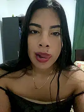 Snapshot of steisy325 chatting on December 5, 2024, 5:37 am steisy325 online show from December 5, 2024, 5:37 am