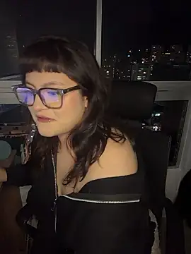 PoliBenett  online show from January 8, 2026, 11:40 pm