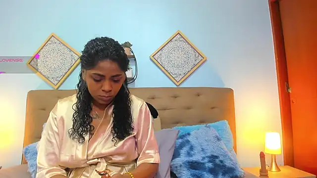 Snapshot of Edelaine_rogers chatting on July 29, 2026, 12:09 am Edelaine rogers online show from July 29, 2026, 12:09 am