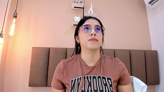 Snapshot of Amy_wats0n chatting on June 12, 2026, 7:02 pm Amy wats0n online show from June 12, 2026, 7:02 pm