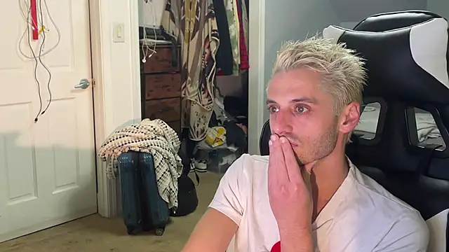 Dylansd online show from January 2, 2025, 3:58 am