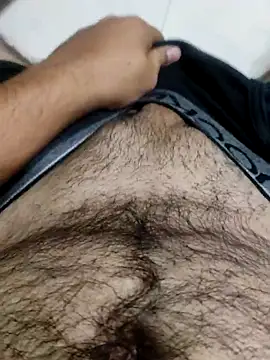 themostnaughtiestguyy online show from April 12, 2026, 12:15 am