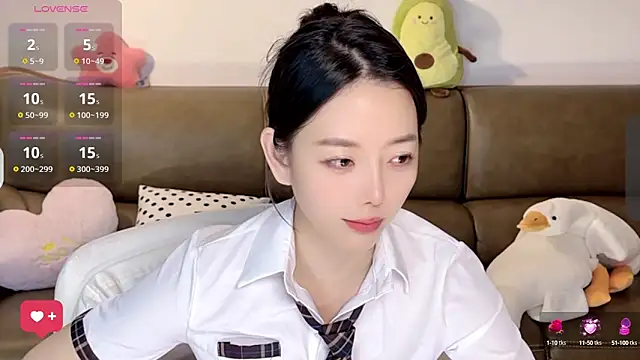 Snapshot of Yilin1999 chatting on March 13, 2025, 2:38 am Yilin1999 online show from March 13, 2025, 2:38 am