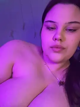 Snapshot of 31MoonLight13 chatting on February 1, 2025, 9:40 pm 31MoonLight13 online show from February 1, 2025, 9:40 pm