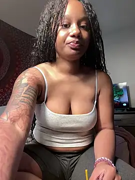 Snapshot of strip4faith chatting on October 9, 2025, 1:20 pm strip4faith online show from October 9, 2025, 1:20 pm