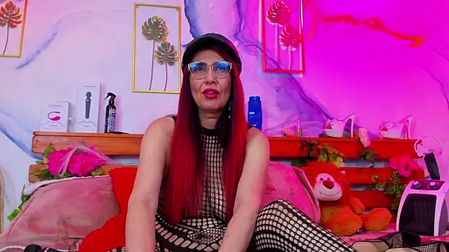 Perla Franco online show from February 12, 2026, 7:42 pm