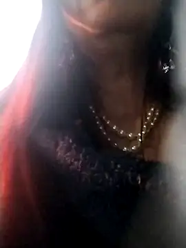 Snapshot of Perla_Franco chatting on April 22, 2026, 4:37 am Perla Franco online show from April 22, 2026, 4:37 am