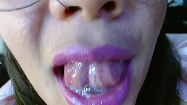 miss evoleth2 online show from April 24, 2026, 3:53 am