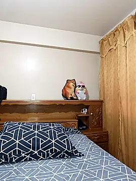 Snapshot of Lucy_Chery chatting on November 5, 2025, 10:21 pm Lucy Chery online show from November 5, 2025, 10:21 pm