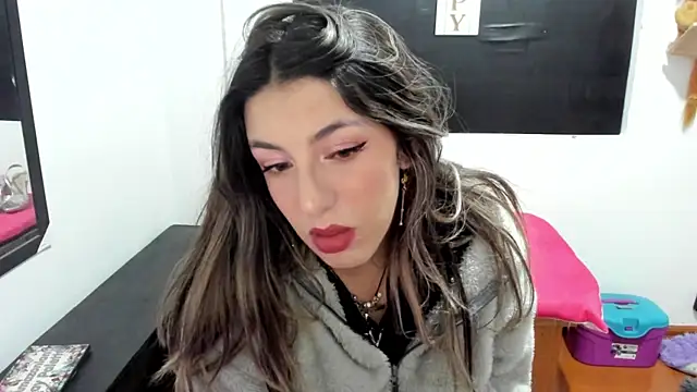 Snapshot of queen-natty chatting on January 31, 2025, 3:20 am queen-natty online show from January 31, 2025, 3:20 am