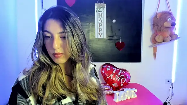 Snapshot of queen-natty chatting on March 9, 2025, 3:32 am queen-natty online show from March 9, 2025, 3:32 am