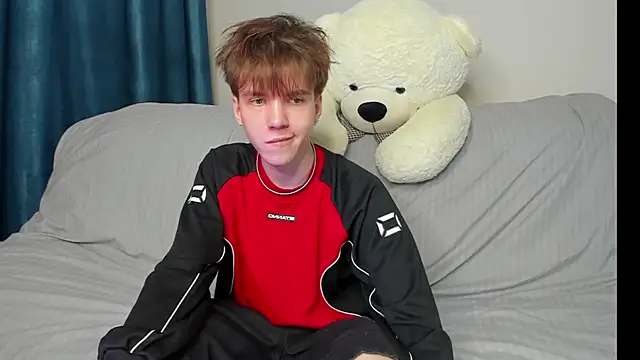 Snapshot of braxiboy chatting on December 22, 2024, 11:11 am braxiboy online show from December 22, 2024, 11:11 am