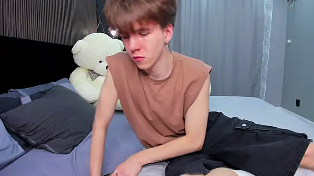 Snapshot of braxiboy chatting on January 19, 2025, 12:17 pm braxiboy online show from January 19, 2025, 12:17 pm