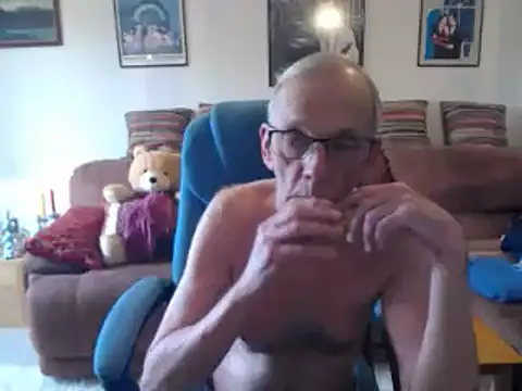 Ferret7777 online show from March 3, 2025, 1:20 pm