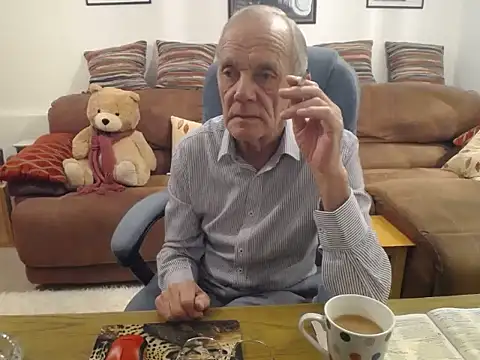 Ferret7777 online show from November 5, 2025, 7:41 am