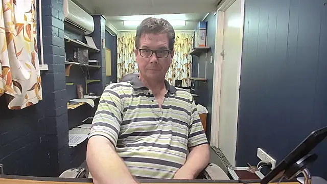 Snapshot of tilobinder chatting on January 17, 2026, 3:17 pm tilobinder online show from January 17, 2026, 3:17 pm