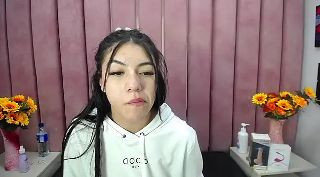 Poly Sasha  online show from March 14, 2025, 6:10 am