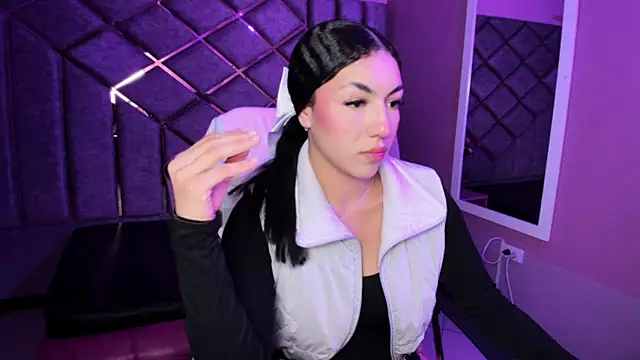 Poly Sasha  online show from March 14, 2026, 3:23 am