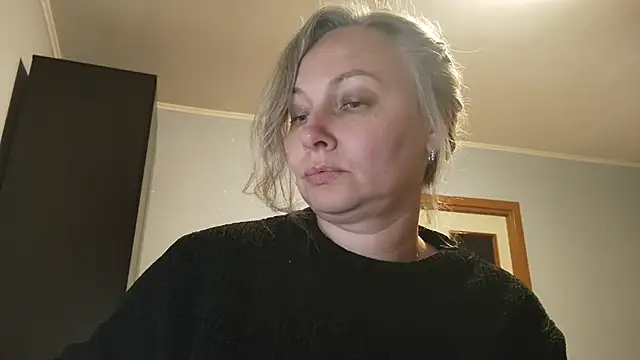 EdithManning online show from May 1, 2026, 5:50 pm