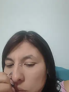 maria lasexy online show from June 18, 2026, 1:28 am