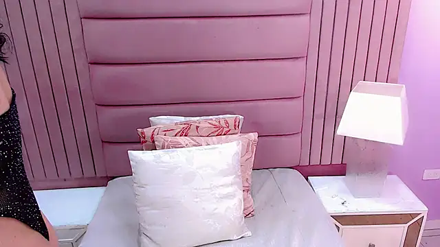 Snapshot of SexyValeriaa chatting on January 19, 2025, 3:42 pm SexyValeriaa online show from January 19, 2025, 3:42 pm