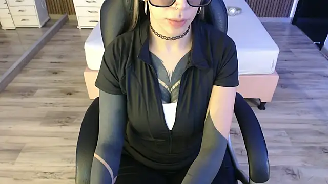 Snapshot of Sam_mansson66 chatting on October 15, 2025, 12:16 pm Sam mansson66 online show from October 15, 2025, 12:16 pm