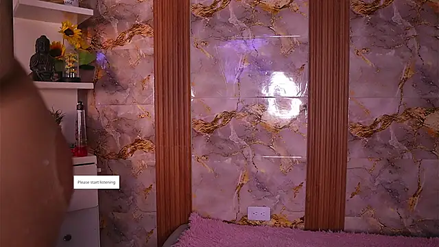 zoey-fox online show from February 4, 2026, 11:42 pm